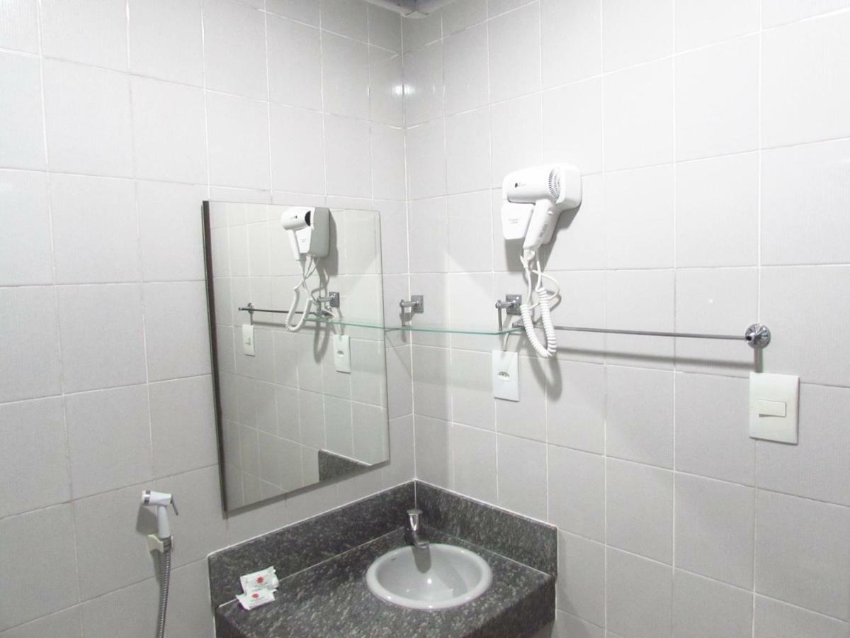 Thanharu Praia Hotel Anchieta  Rom bilde